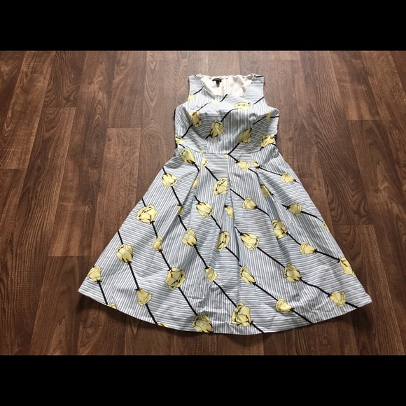 Talbots Dresses & Skirts - Bundle! Talbots Floral Sleeveless Dress